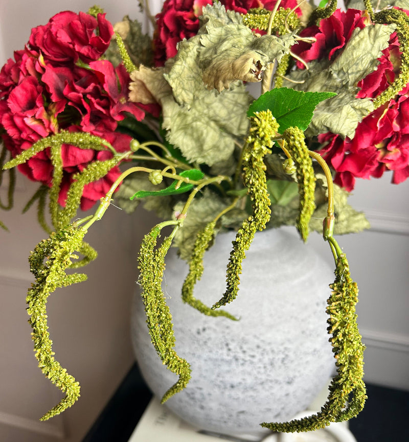 Green catkin stem