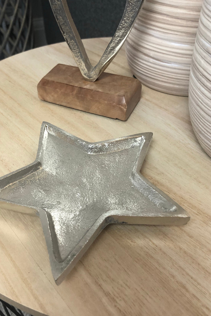 Silver aluminium metal star dish 2 sizes