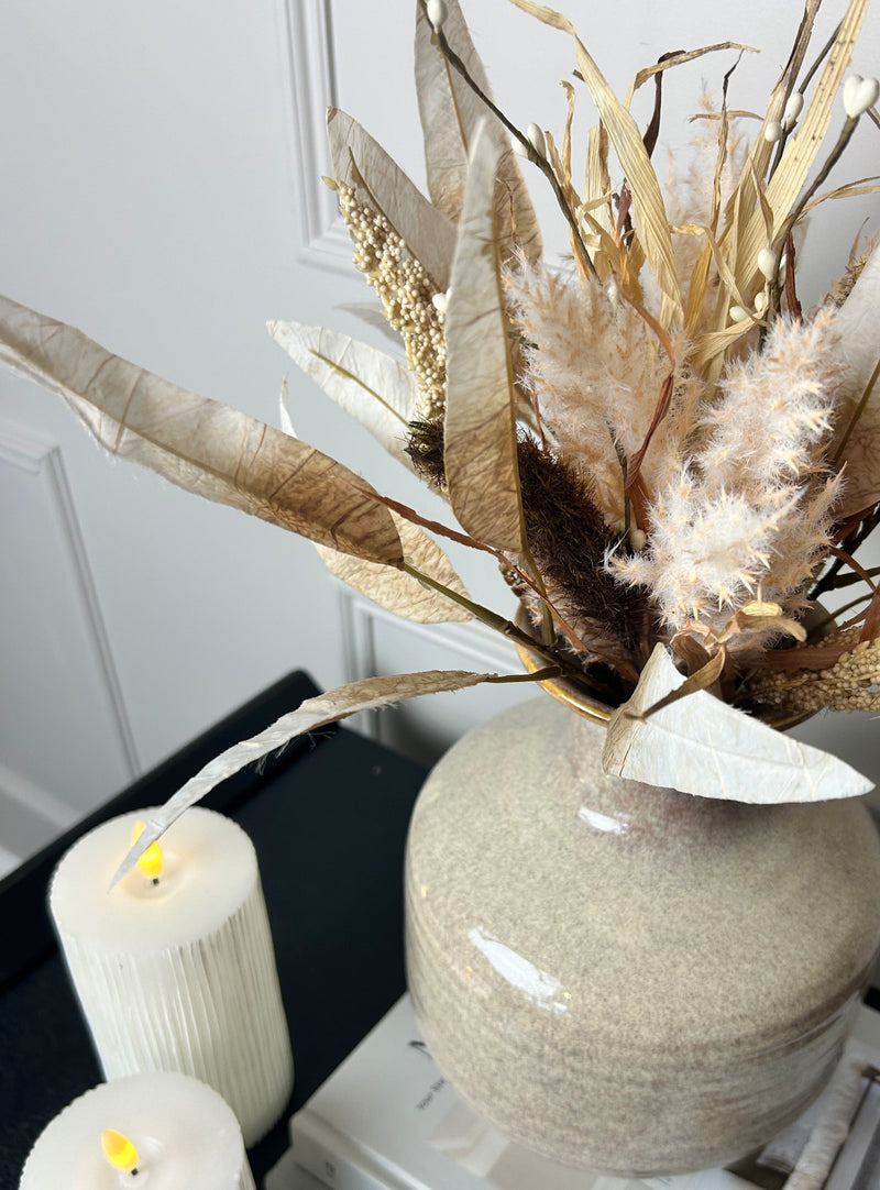 Dried stem oyster tied bunch