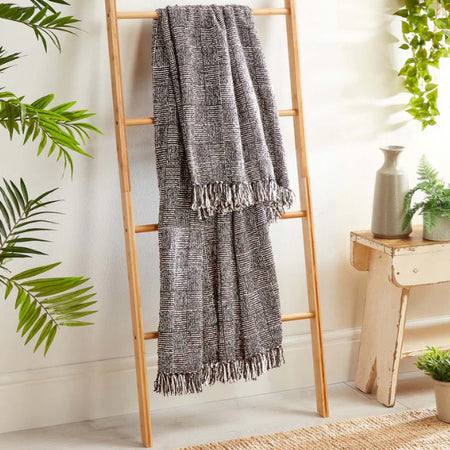 Black White Cross Hatch Woven Throw 130x150cm