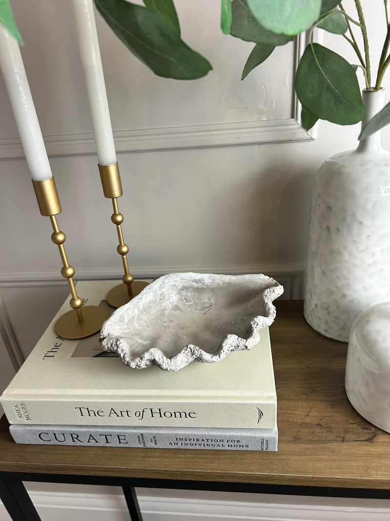 Pale grey Clam Shell dish ornament bowl