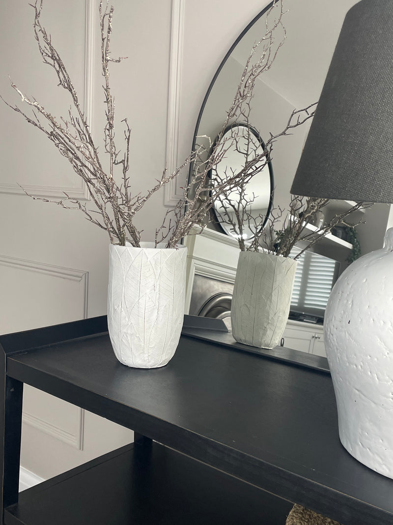 Leaf embossed chunky embossed vase