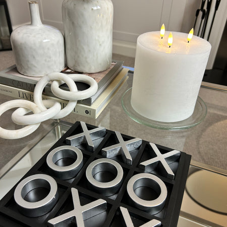 Wooden decorative tic tac toe noughts and crosses
