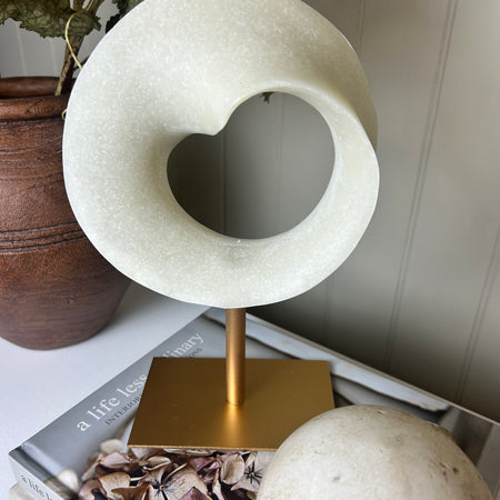 Off white resin round loop hoop on stand decoration