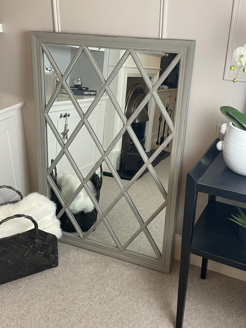 Grey rustic trellis window mirror 120x85