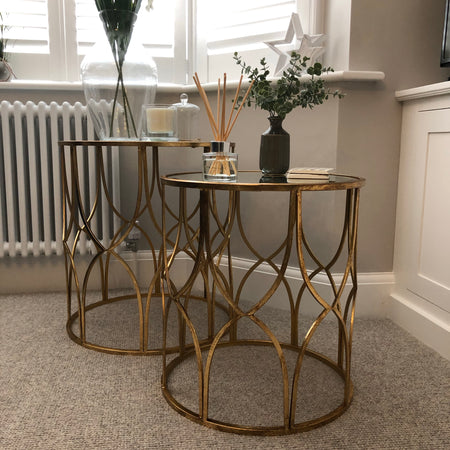 Store seconds Large gold lattice side table