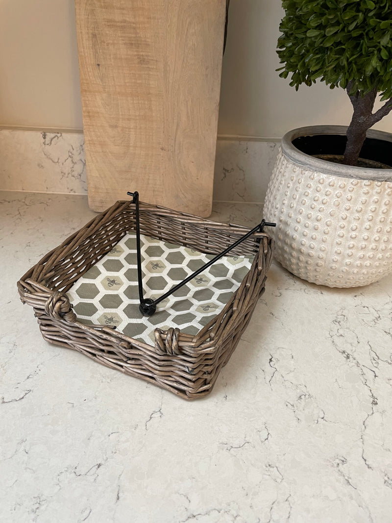 Wicker woven napkin holder