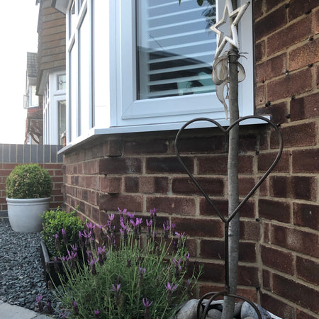 Small heart metal garden stake