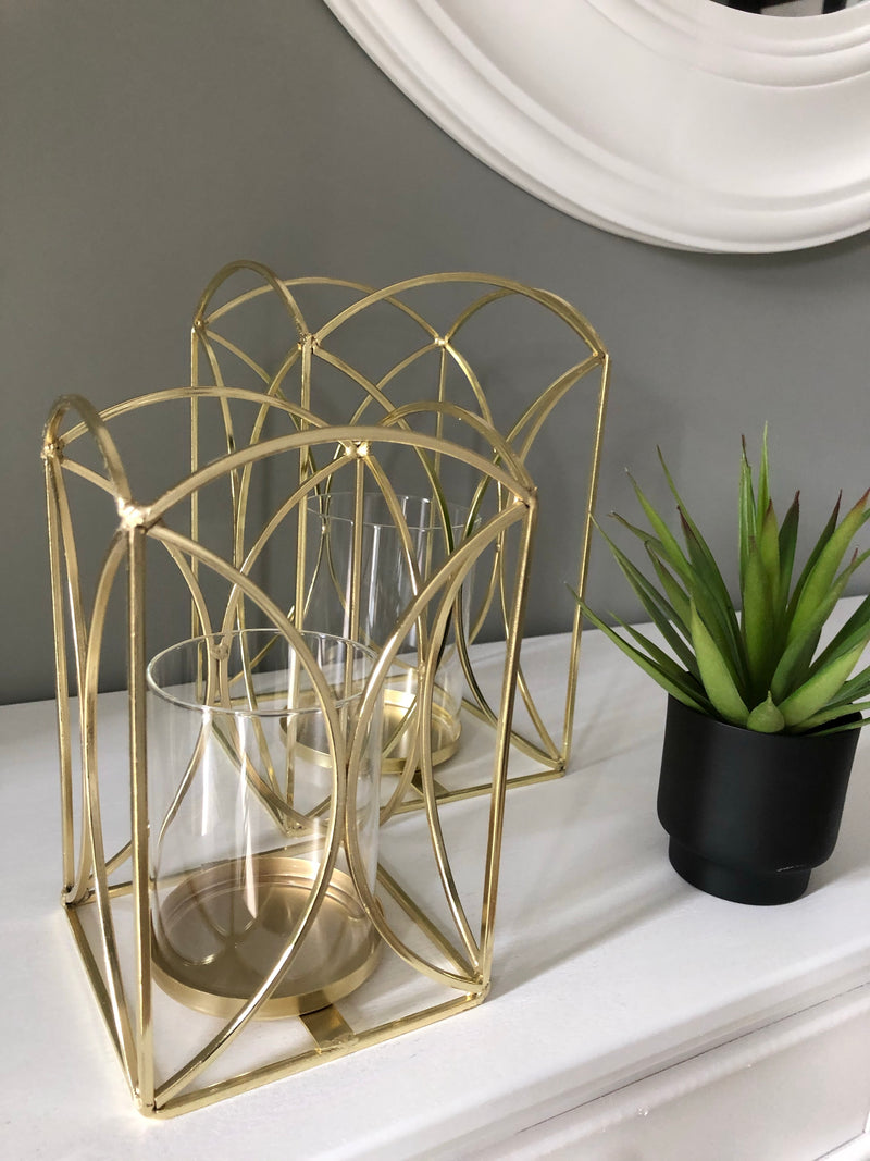 Store seconds Gold Metal Lantern medium