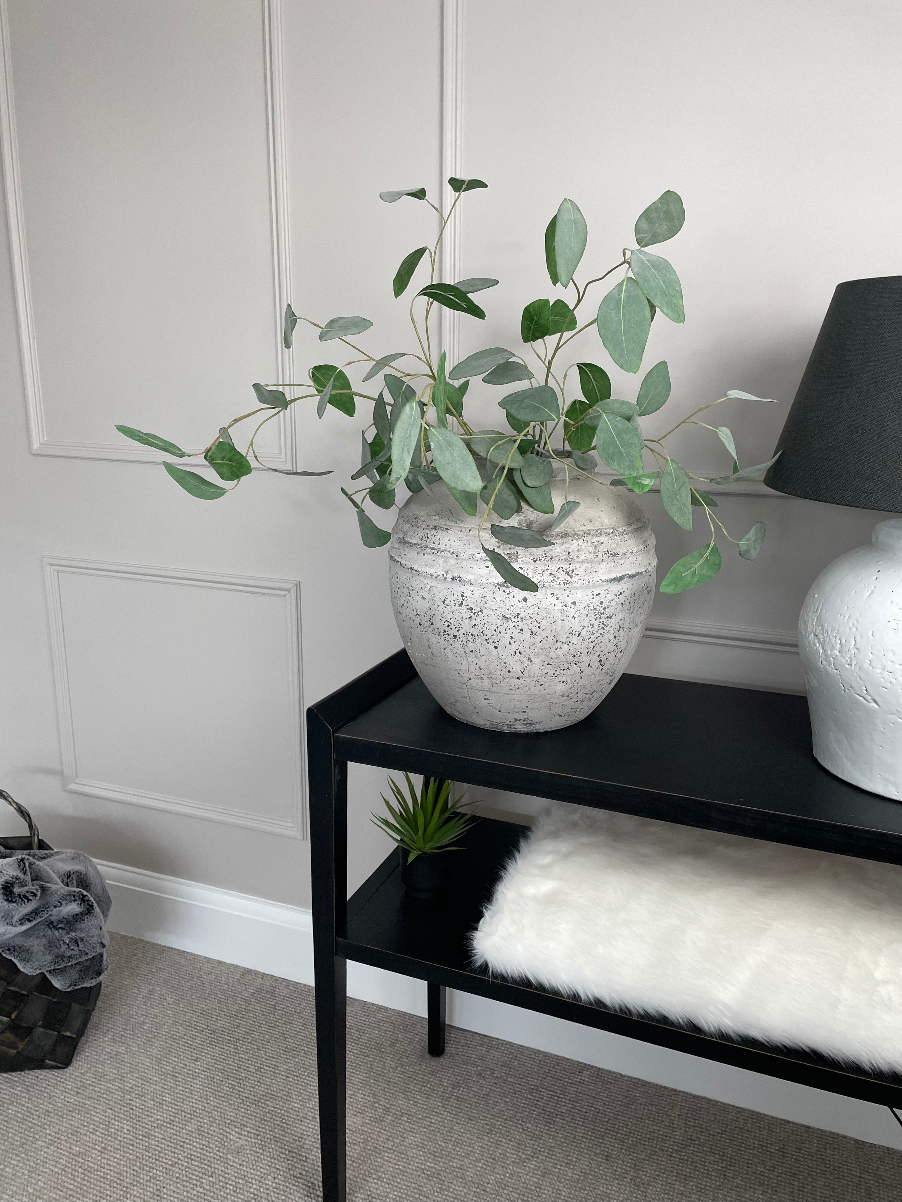 Large chunky ribbed stone round vase – Abode