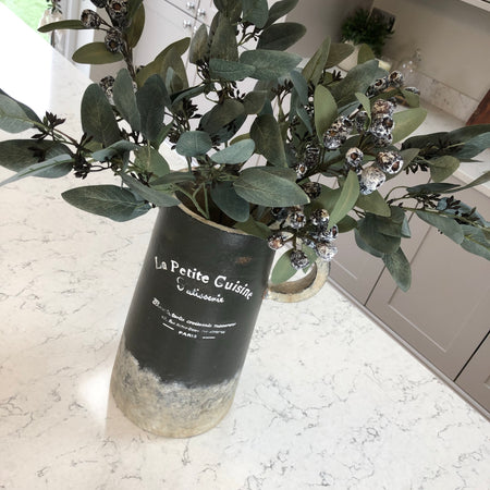 Eucalyptus blue berry spray