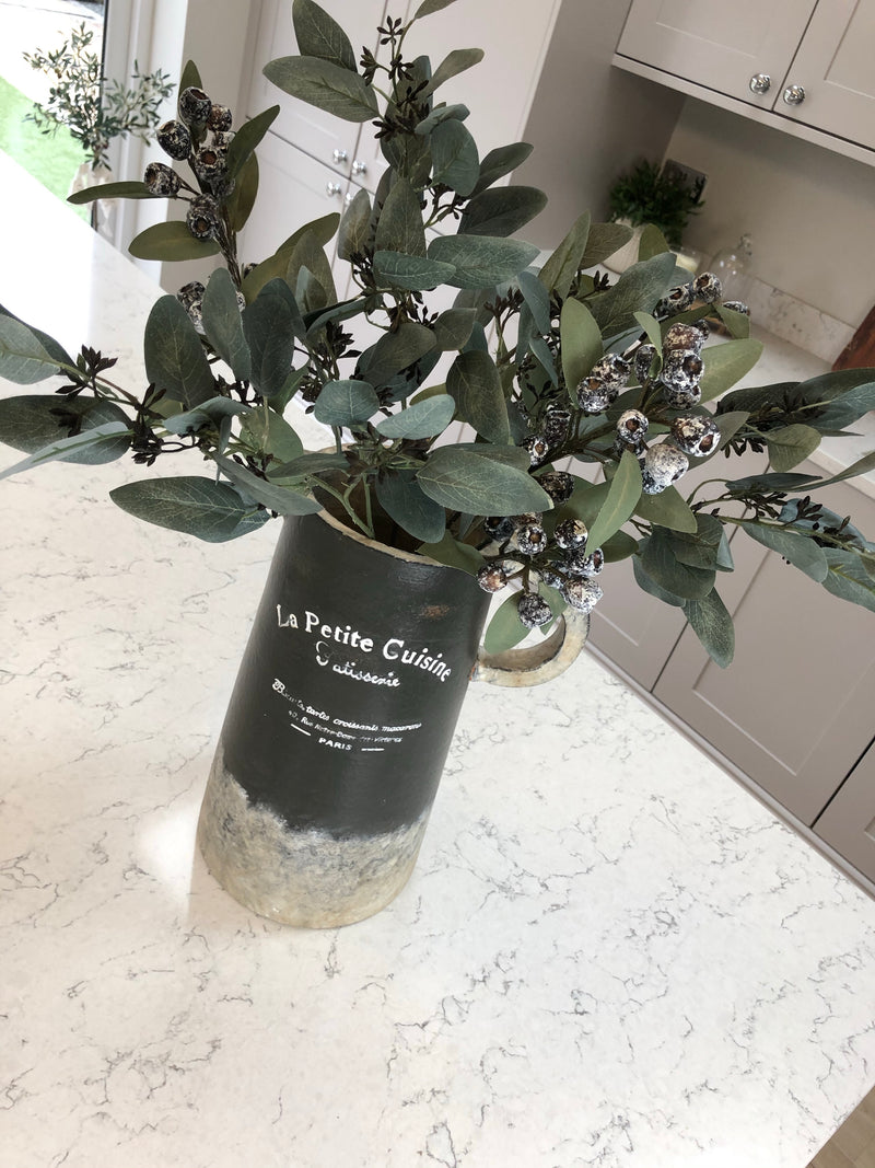Eucalyptus blue berry spray