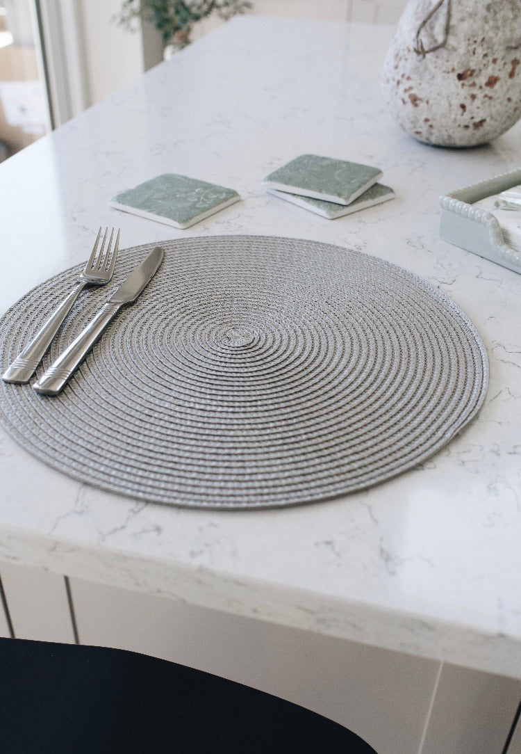 Ribbed round placemat dove grey set of 4
