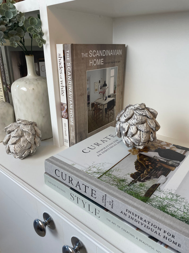 Curate book Inspiration for an individual home