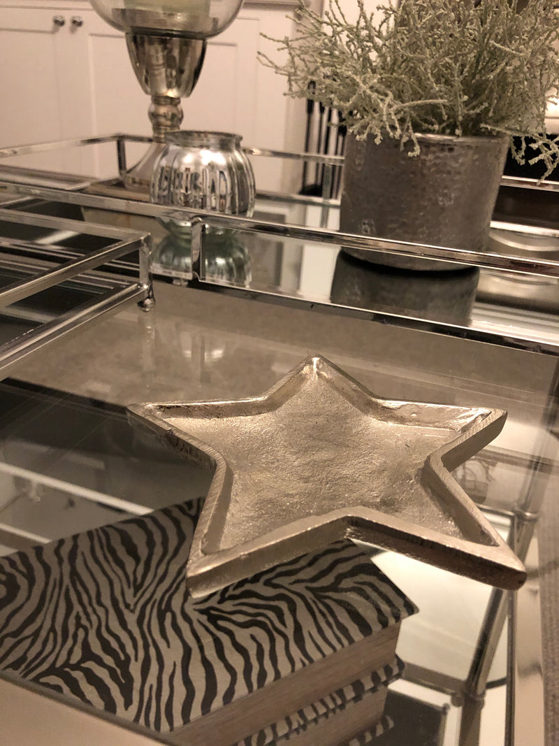 Silver aluminium metal star dish 2 sizes