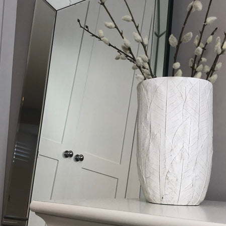 Leaf embossed chunky embossed vase