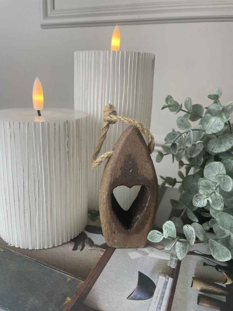 Heart wooden hanging Bouy