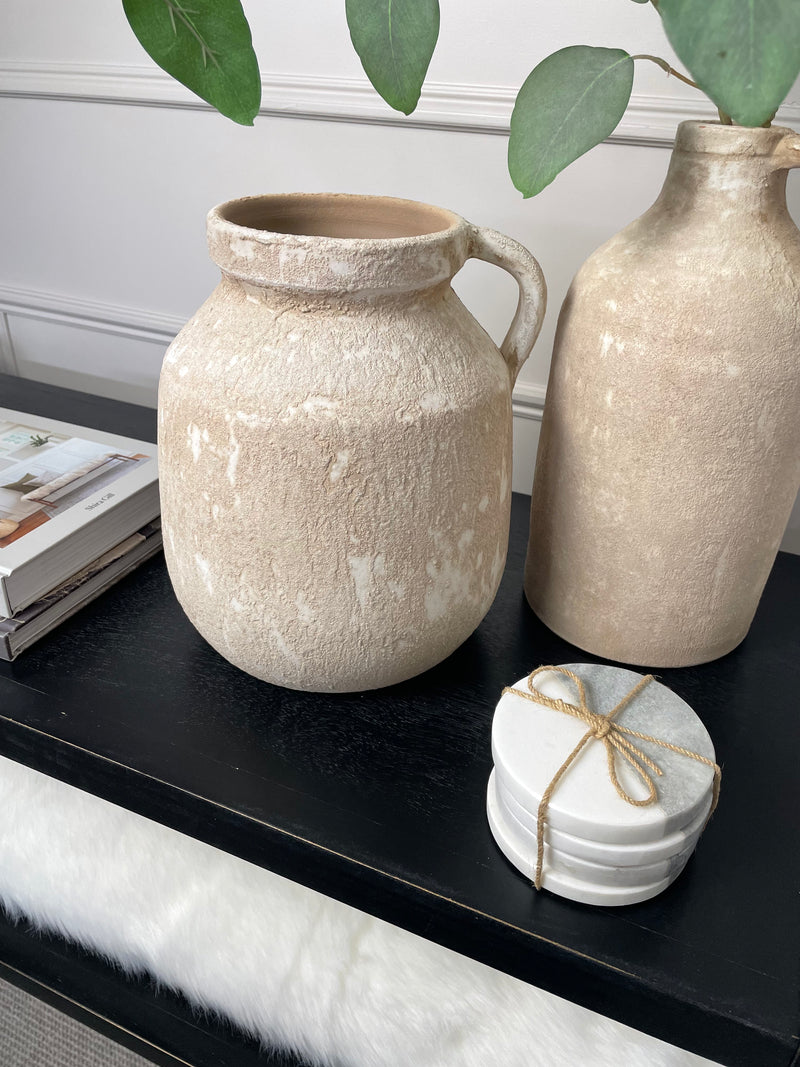 Round set 4 marble two tone neutral coasters