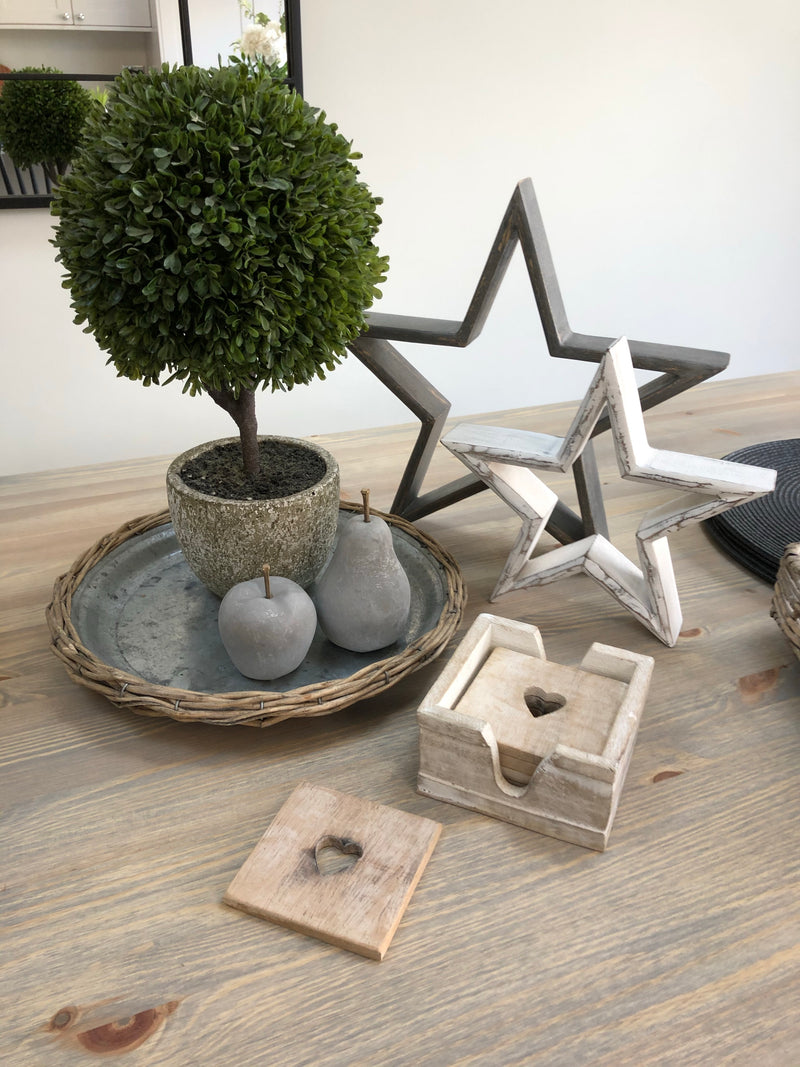 6 Wooden heart coasters in holder