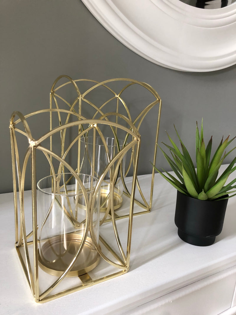 Store seconds Gold Metal Lantern medium