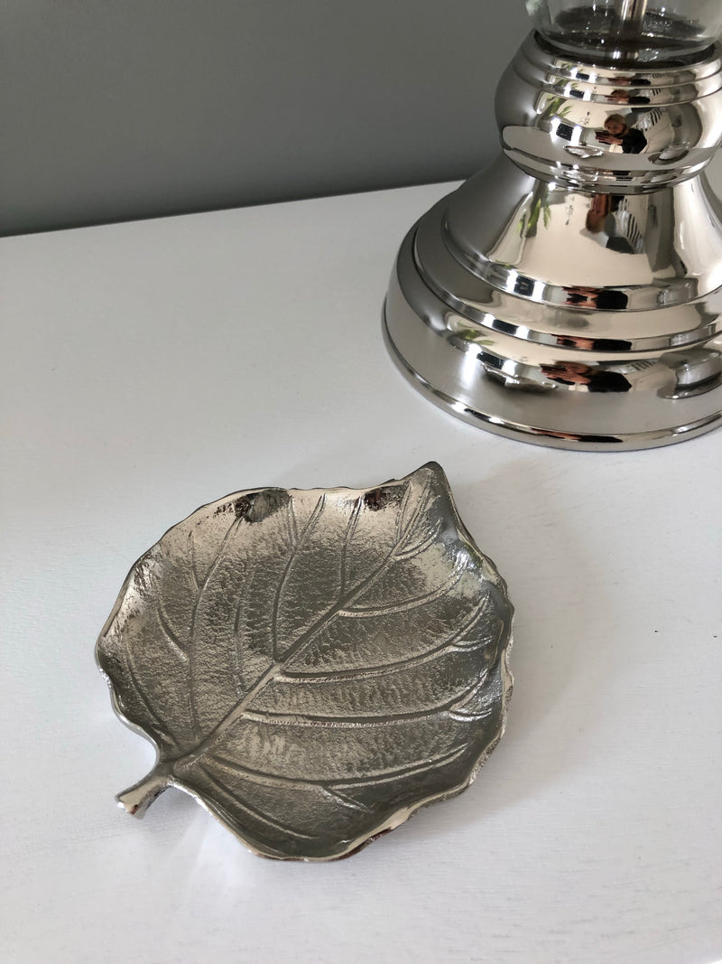 Small Aluminium Leaf Dish