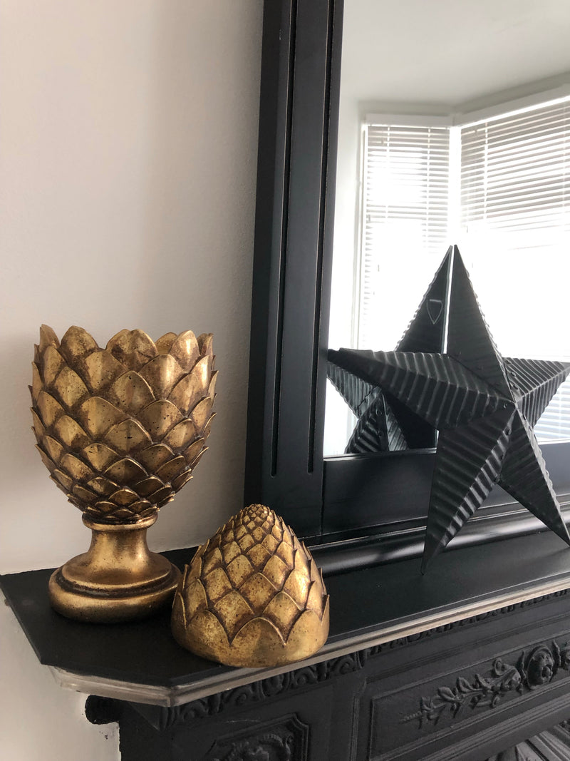Gold Artichoke with lid