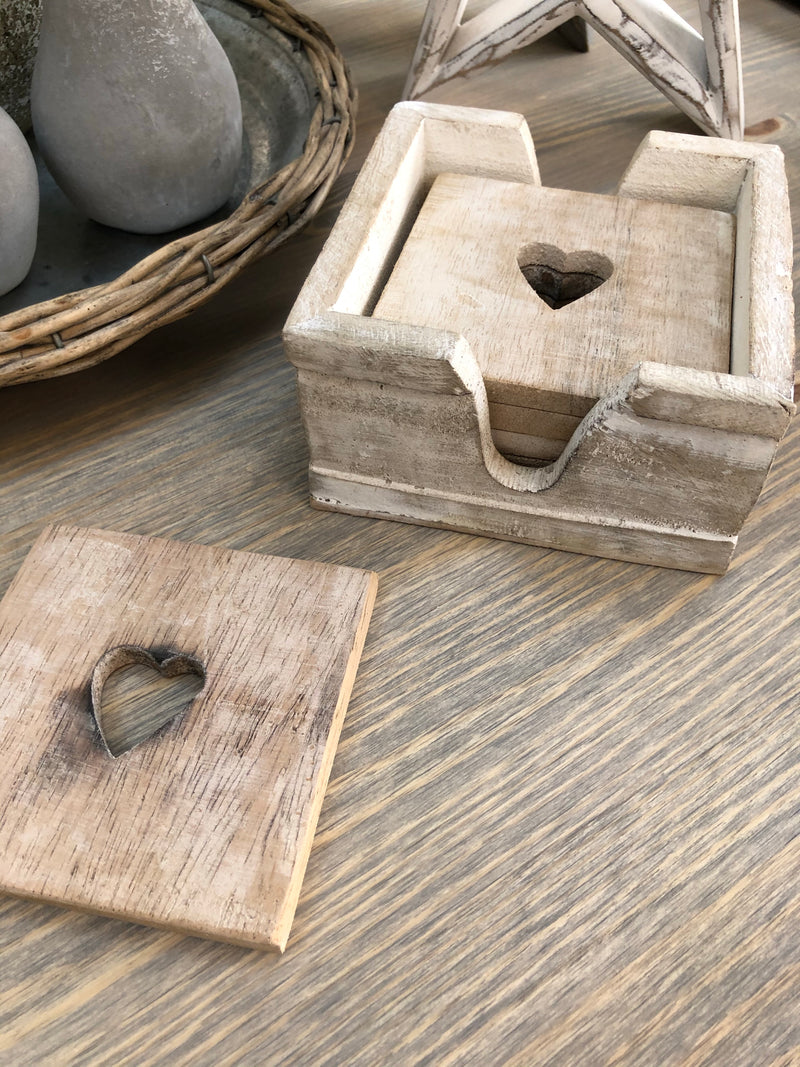 6 Wooden heart coasters in holder