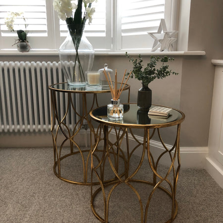 Store seconds Large gold lattice side table