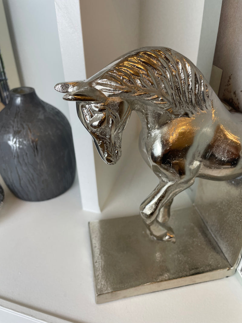 Set of horse bookends