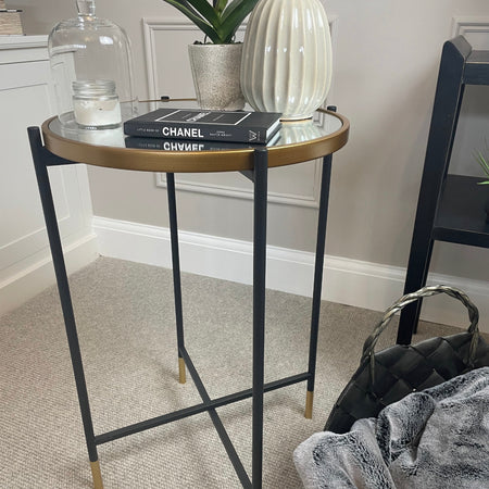 Medium mirrored top side table black gold