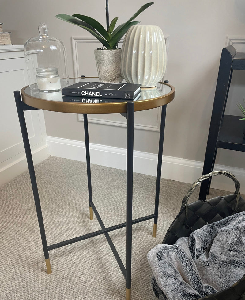 Medium mirrored top side table black gold