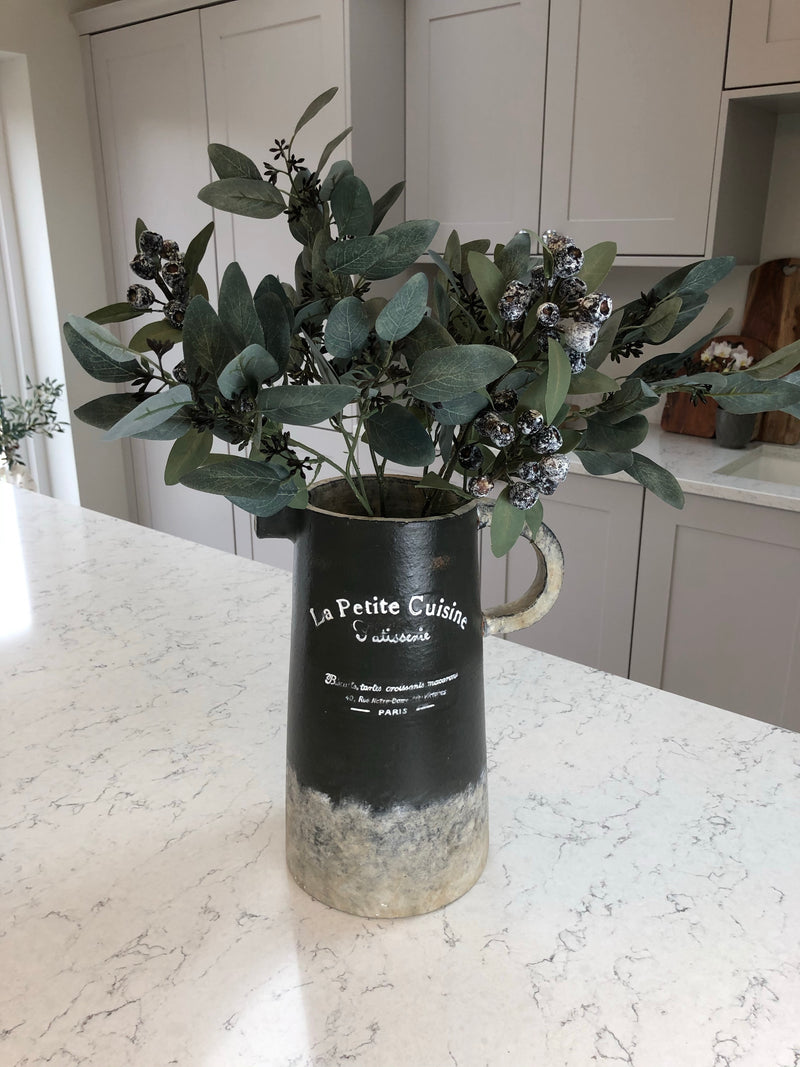 Eucalyptus blue berry spray