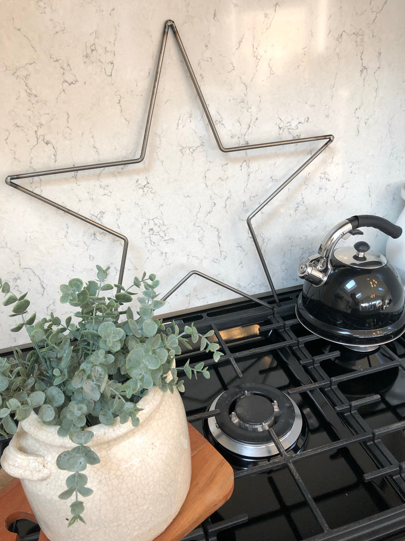 Large Farringdon metal outline star 60cm