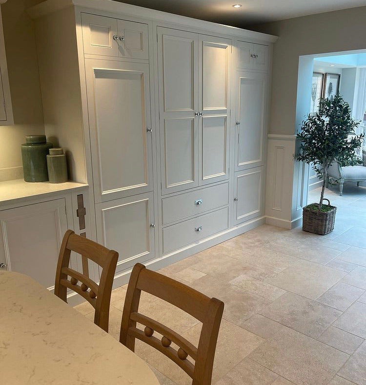 Large ceramic khaki grey lidded ginger jar