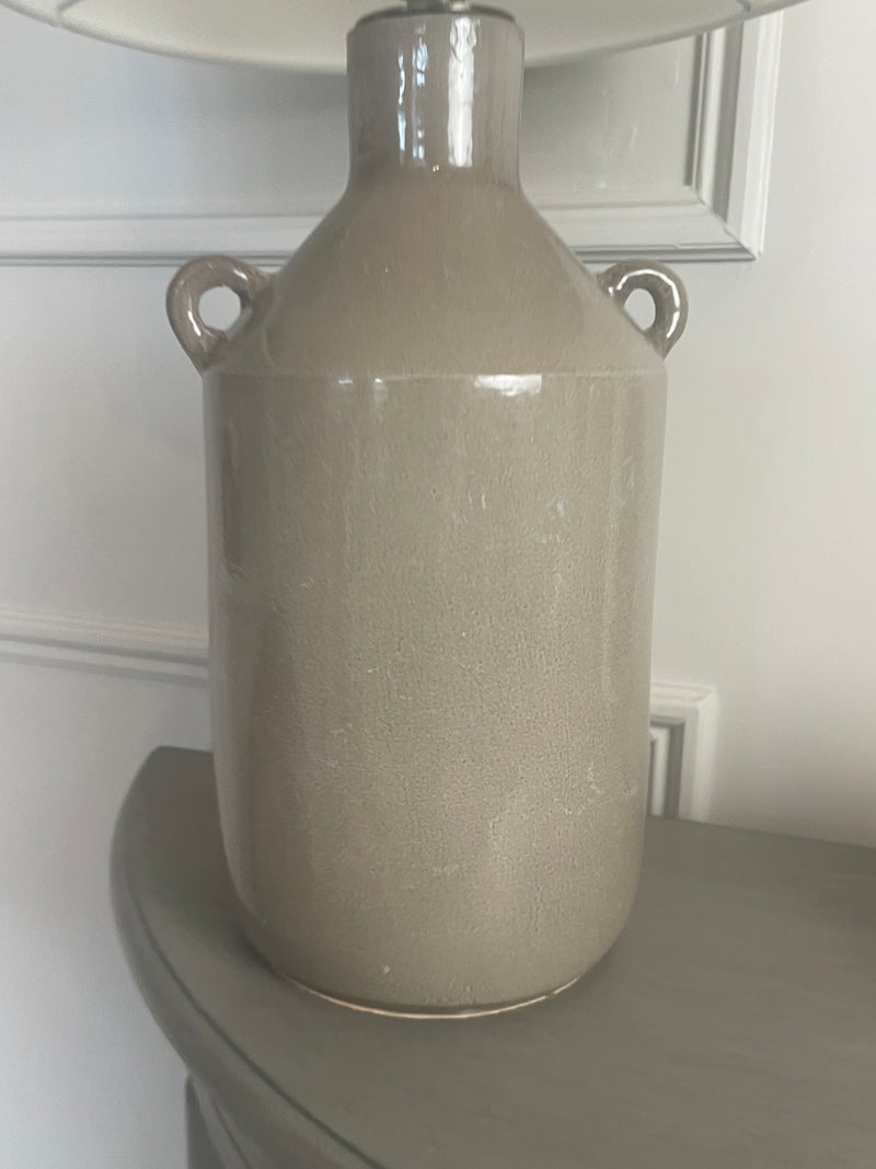 Nefeli urn lamp with shade