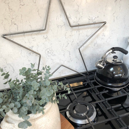 Farringdon metal outline Star 47cm