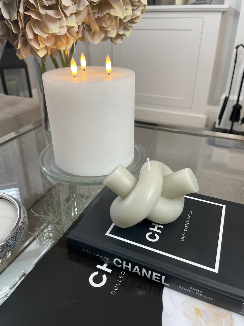 Grey knot Soy candle