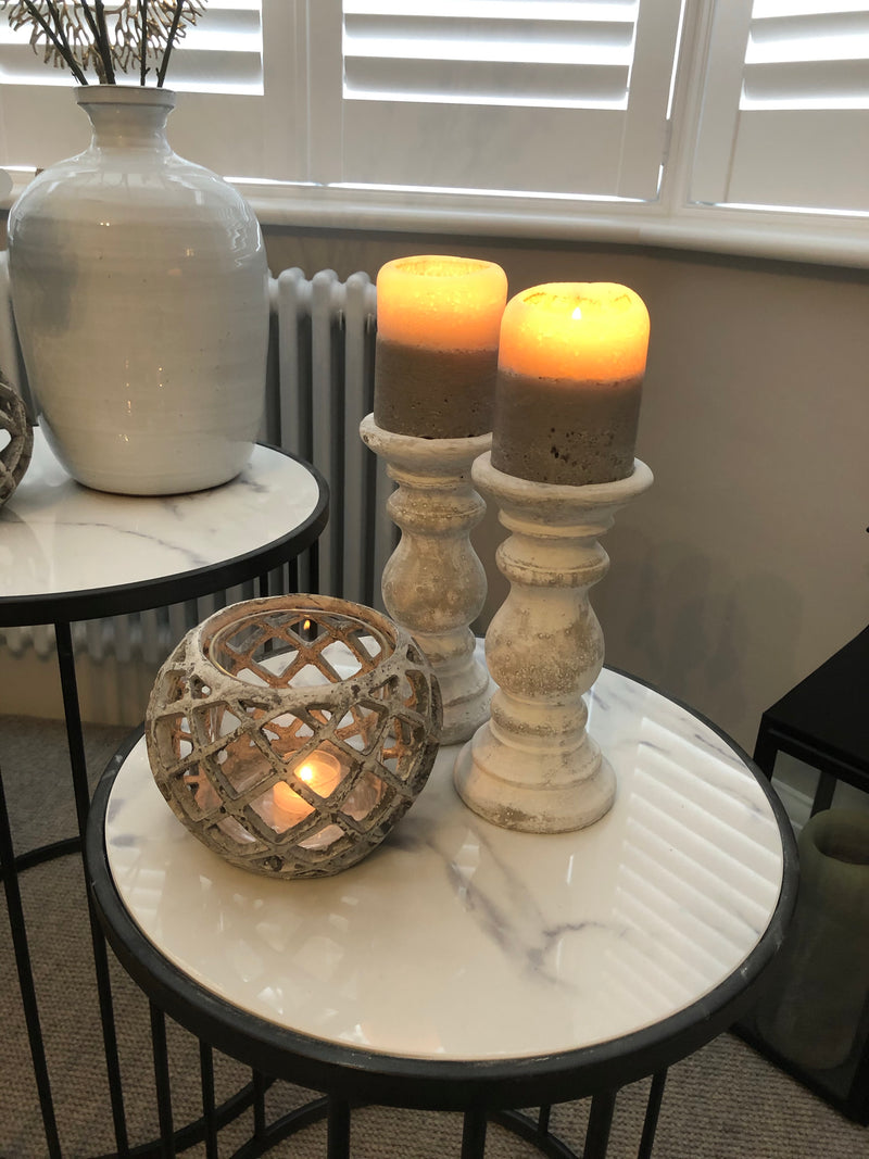 Medium squat lattice candle holder