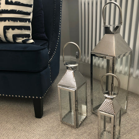 Set of three hammered chrome metal lantern