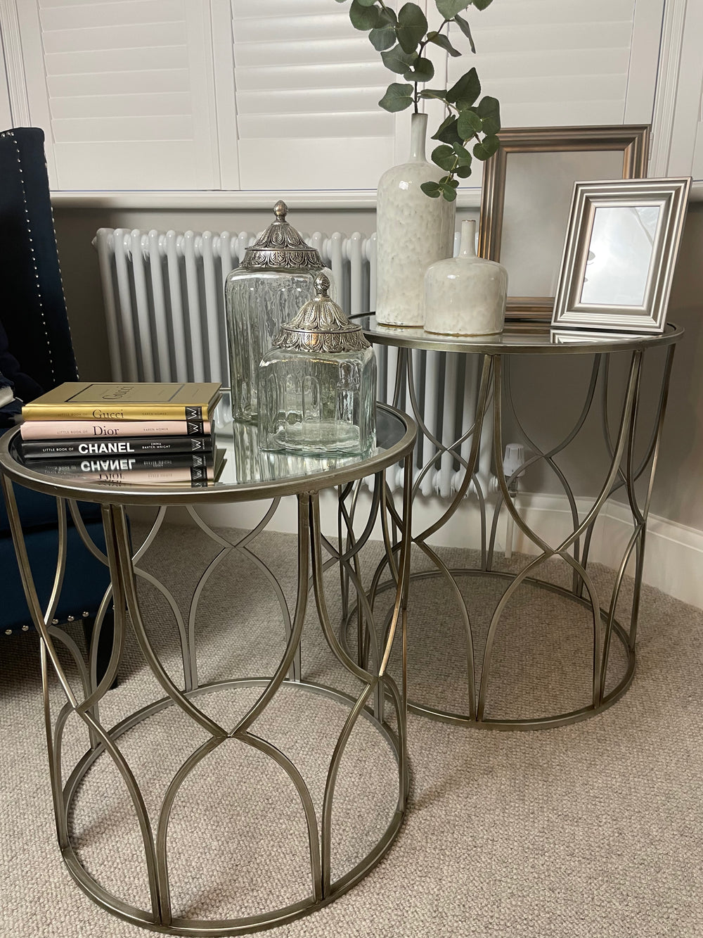 Lattice clearance side table