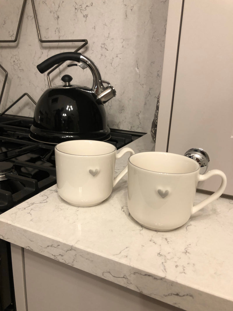 Set of 4 Grey Heart cup Mugs