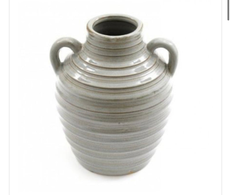 Small ribbed vase with handles