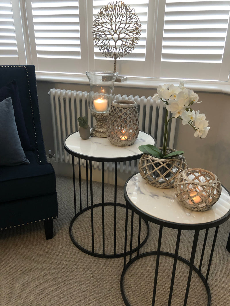 Medium squat lattice candle holder