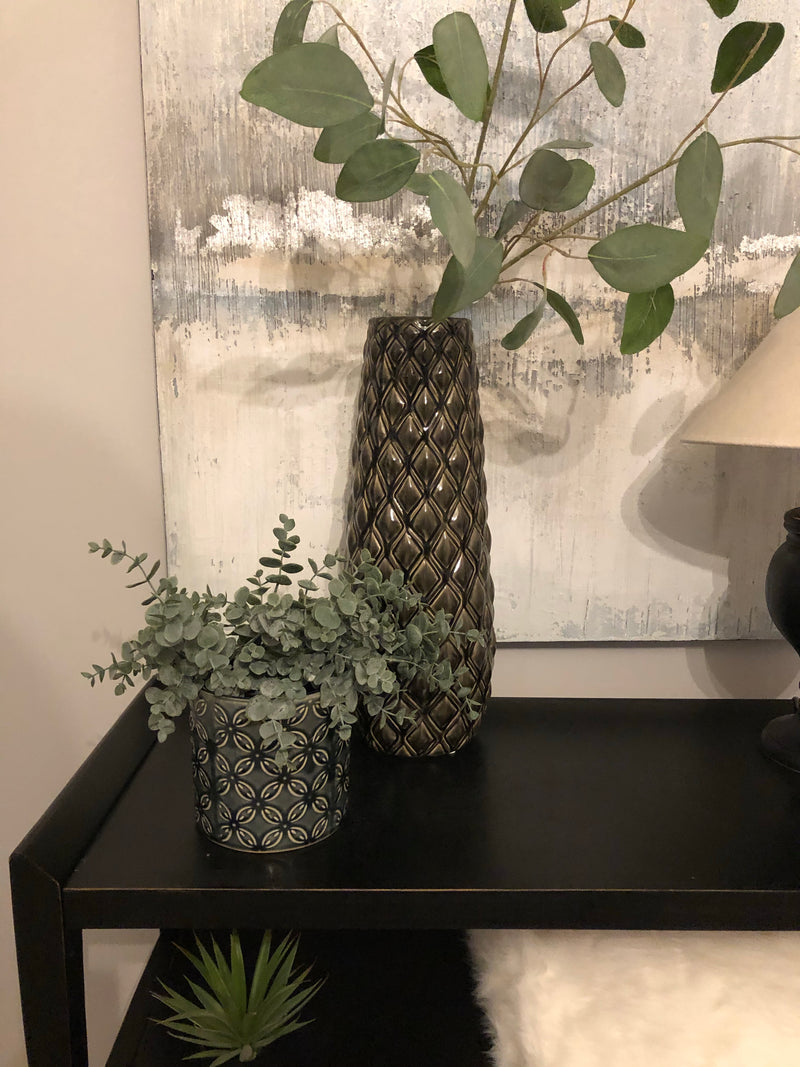 Seville dark grey plant pot