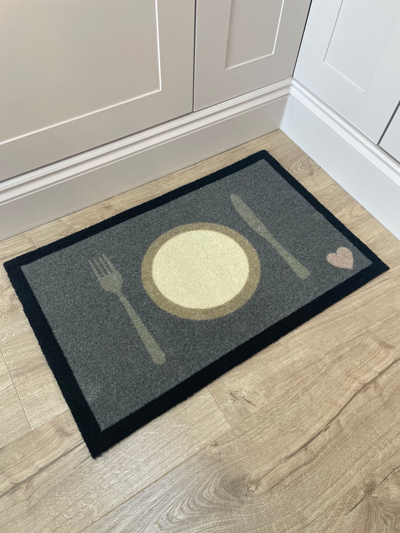 Howler and scratch teatime dog cat bowl washable mat rug