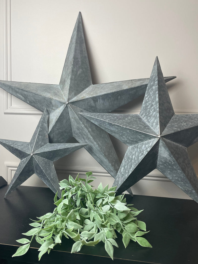 Medium Metal Barn Star 34cm