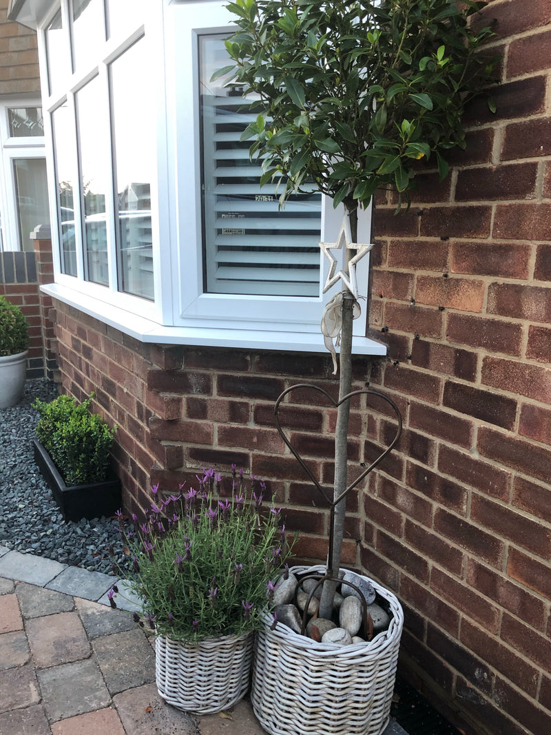 Small heart metal garden stake