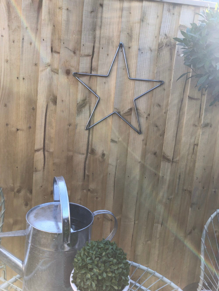 Large Farringdon metal outline star 60cm