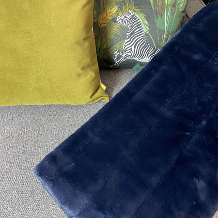 Navy ribbed faux fur Empress throw