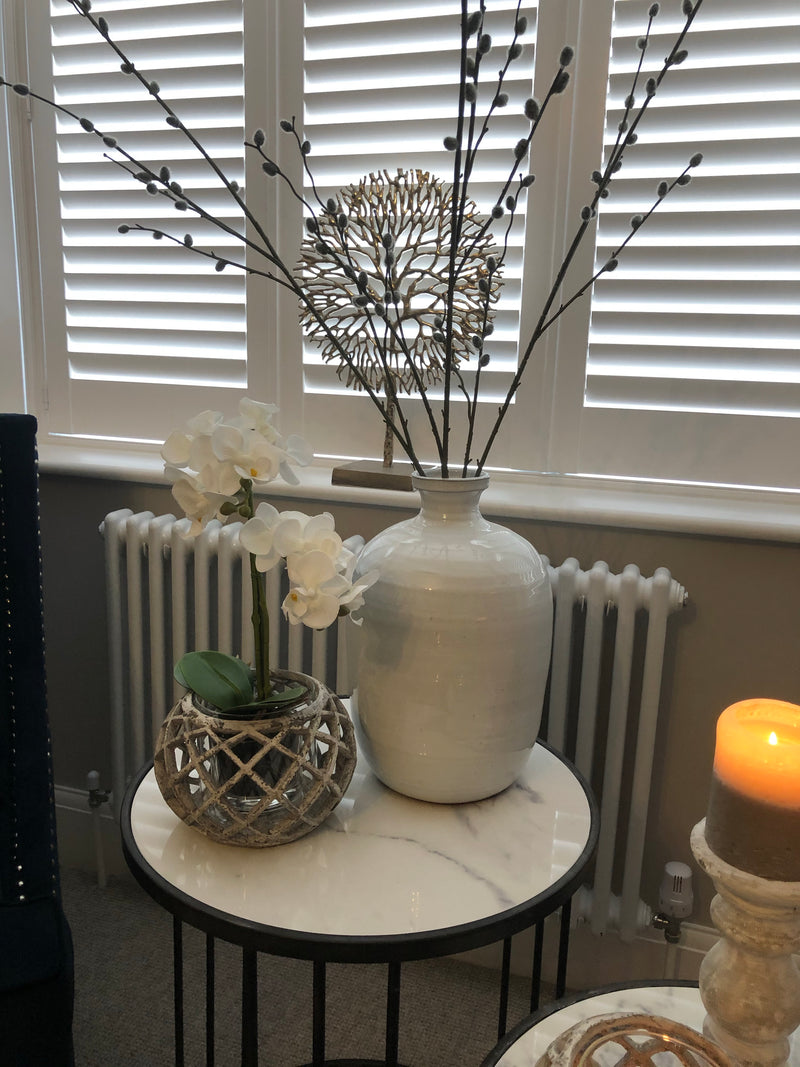 Medium squat lattice candle holder